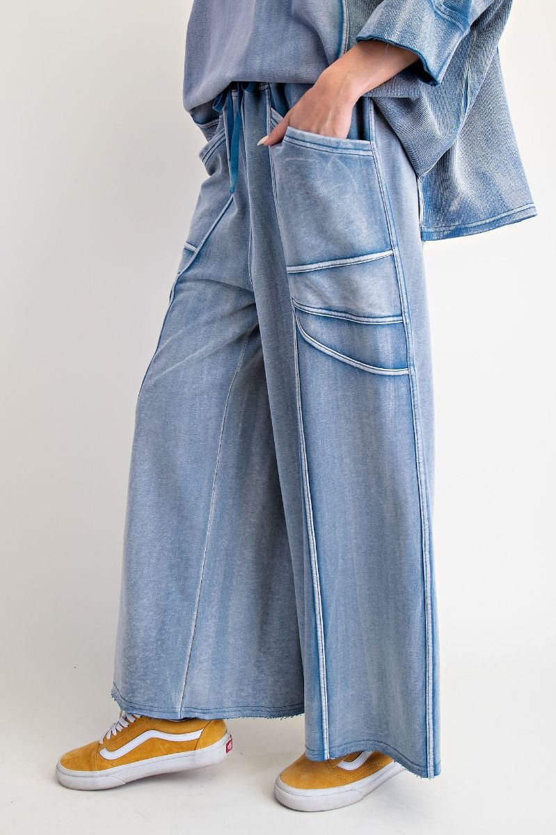 EASEL Harper Essential Wide Leg Pants