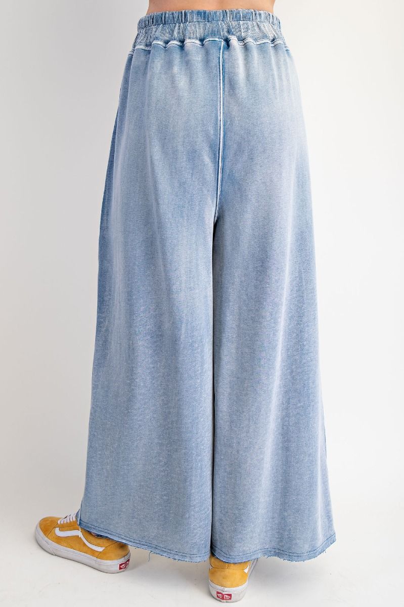 EASEL Harper Essential Wide Leg Pants