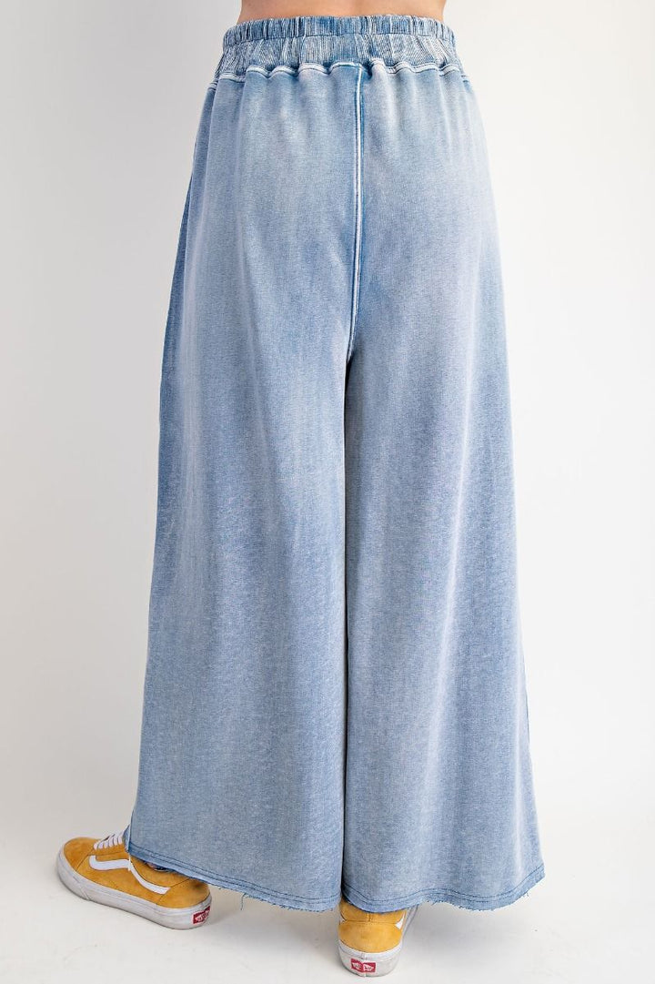 EASEL Harper Essential Wide Leg Pants